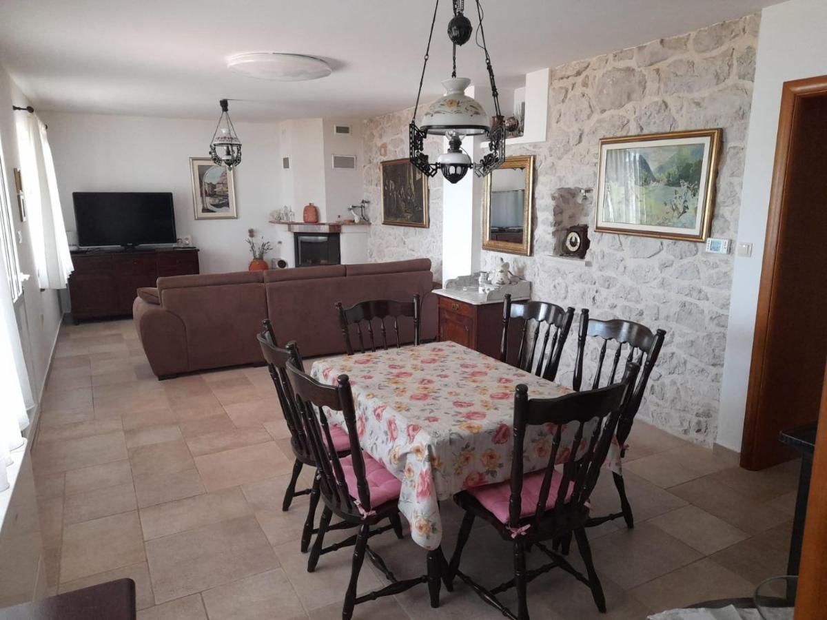 Villa Jaz Селине Экстерьер фото
